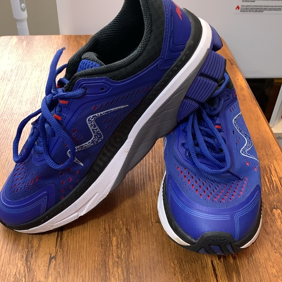 MBTs - Picture 2 of 6